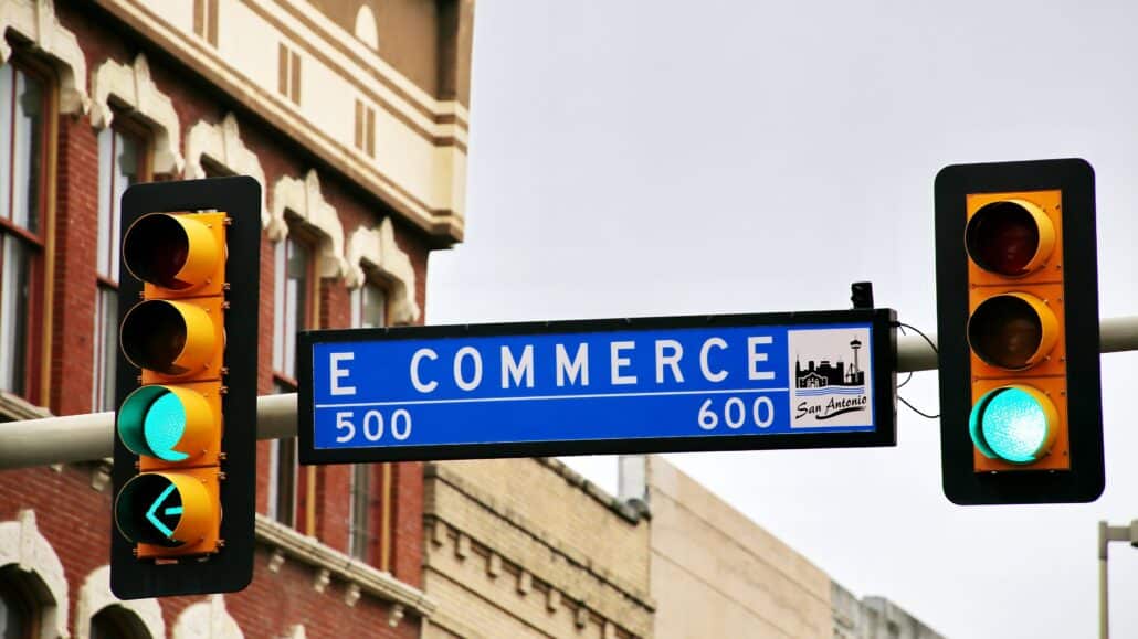 How to Find an E-Commerce Lawyer