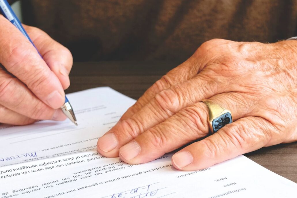 What You Need to Know About Business Contracts