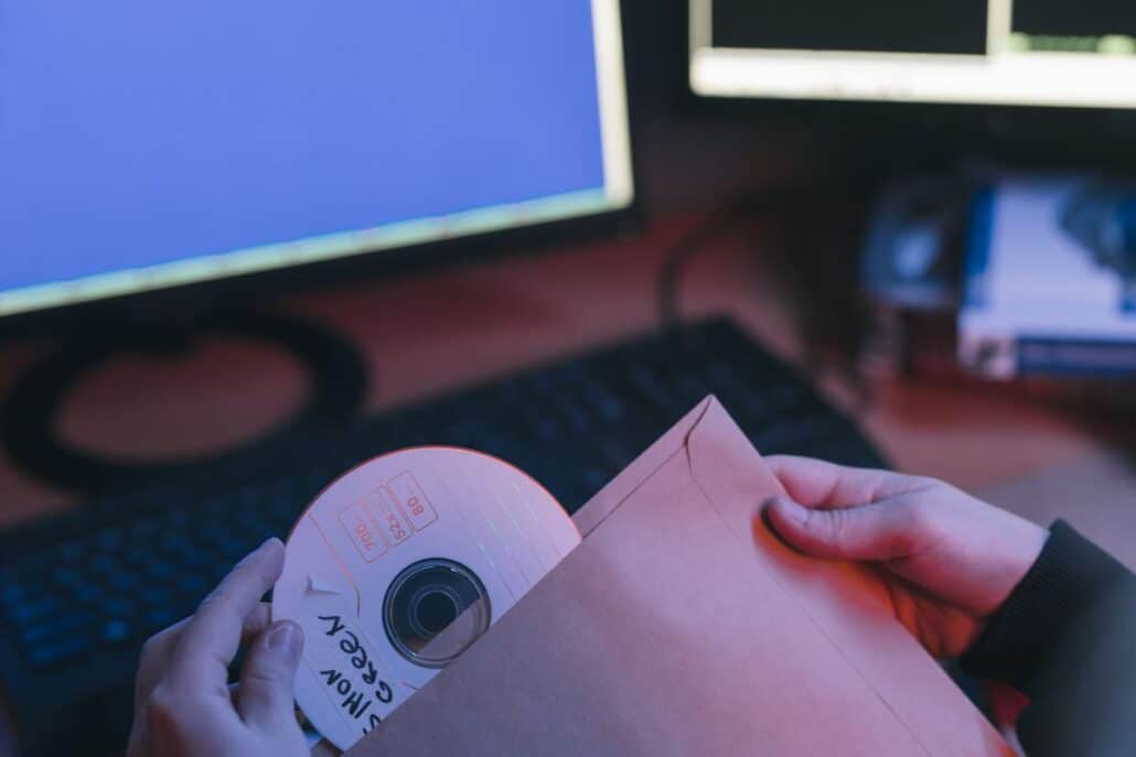 ISPs Monitoring Illegal Download Activity
