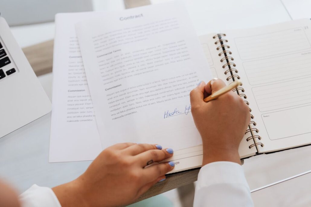 Website Purchase Agreement: What to Include